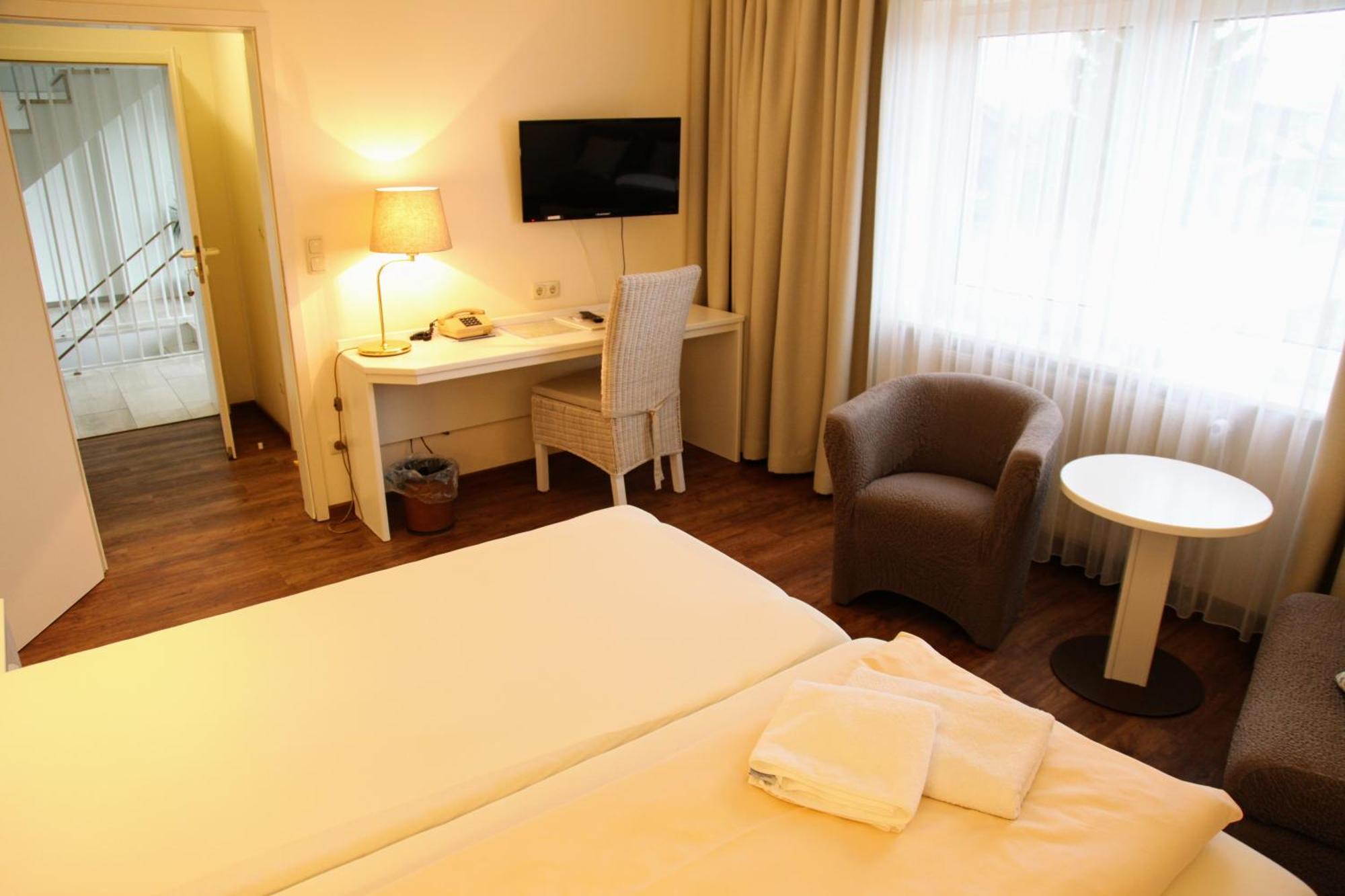 Hotel Garni Landgasthof Luechau Mussen  Экстерьер фото